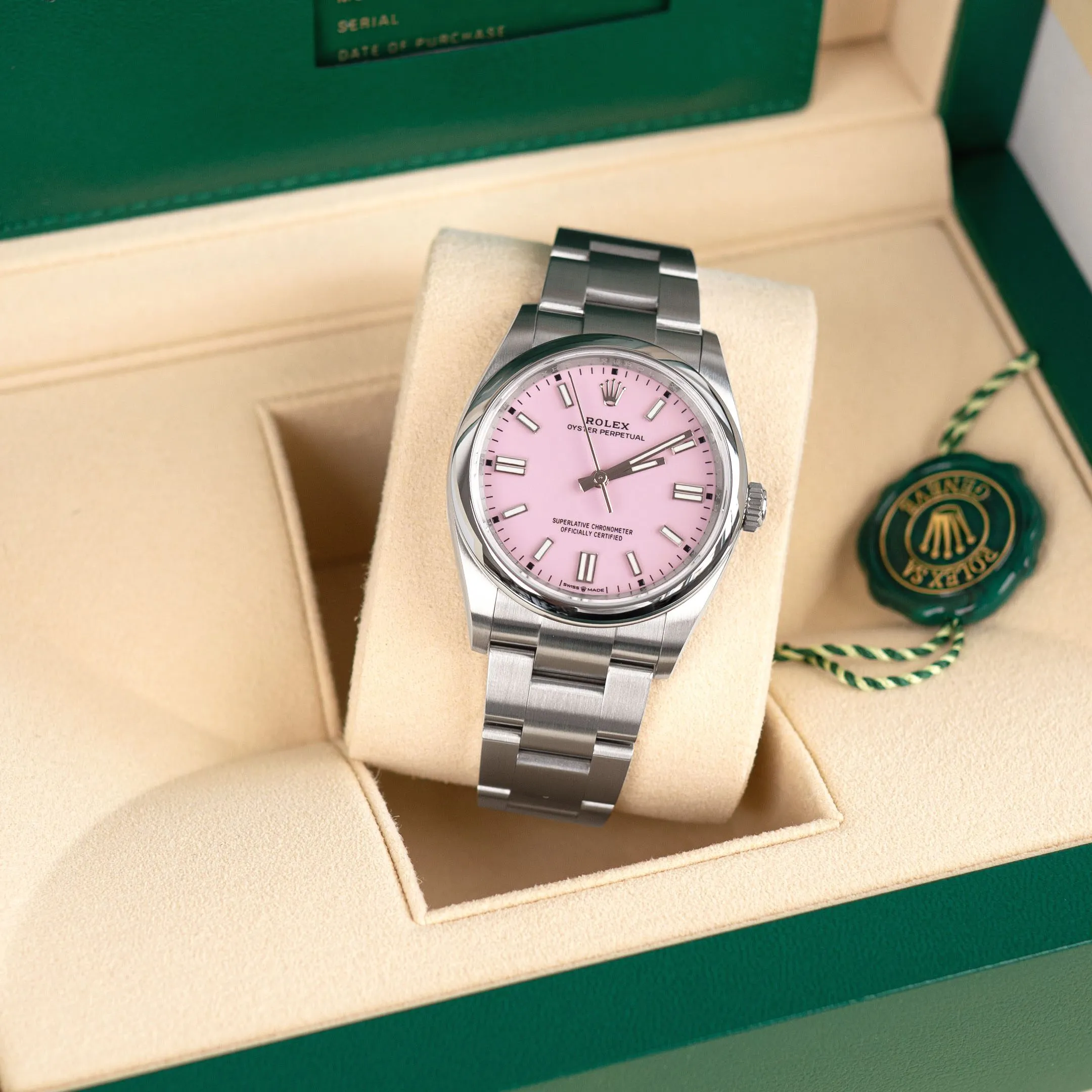 WTC_126000_Rolex_Oyster_Peprtrual_36_Candy_Pink_Gallery_3.jpg-1.webp