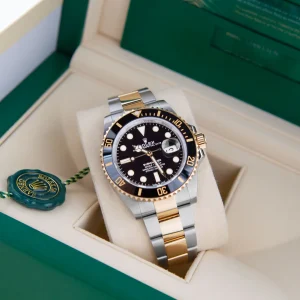 wtc_rolex_submariner_black_126613LN_top-1.webp