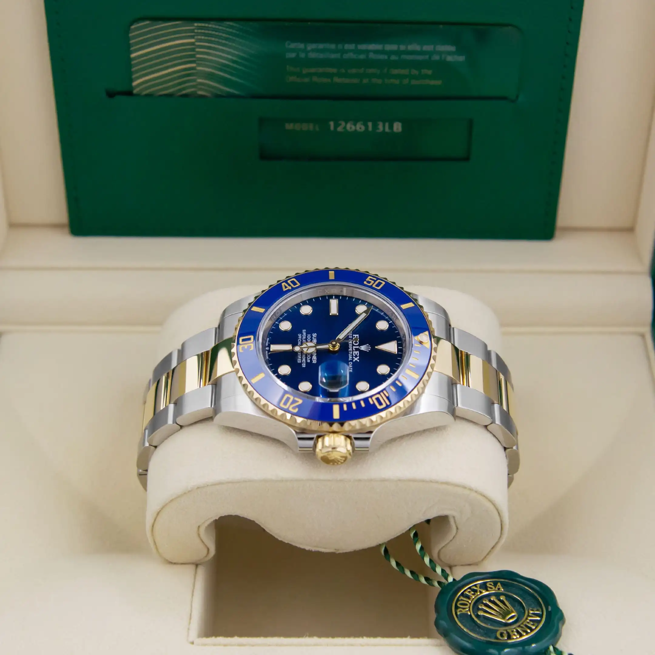 wtc_rolex_submariner_blue_126613LB_side2-1.webp